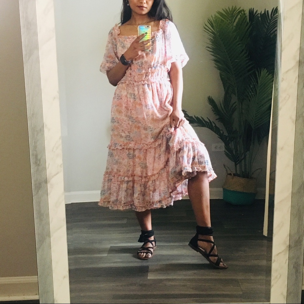New Love the label floral dress small